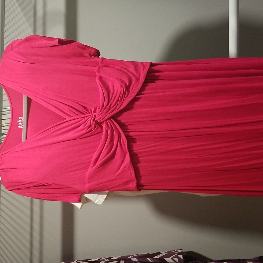 NWOT XL Ladies red long v- neck dress